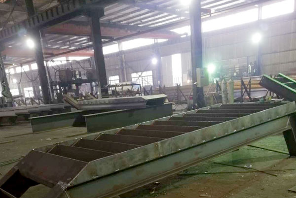 上海鋼結(jié)構(gòu)工廠加工實(shí)景