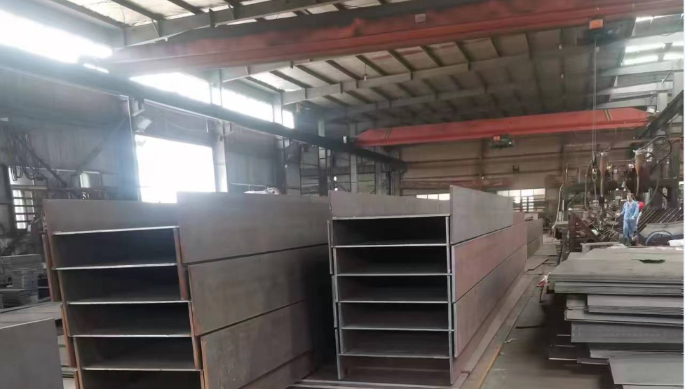 上海鋼結(jié)構(gòu)樓梯13585605056周先生